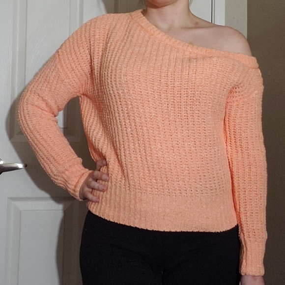 Polly & Esther Sweaters - Soft off-shoulder sweater